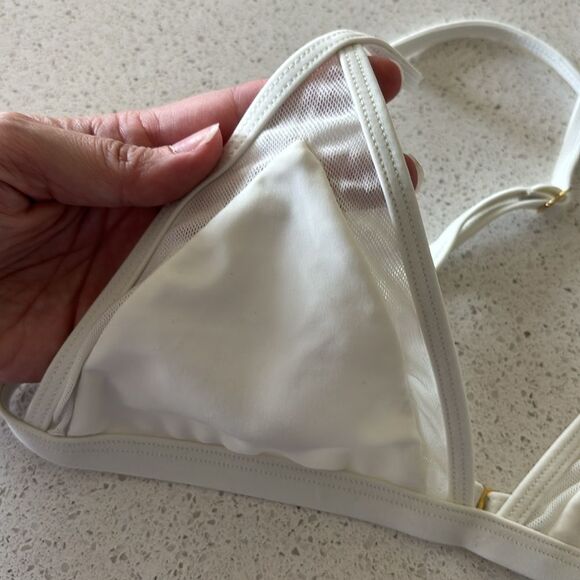 LOVERS + FRIENDS Revolve White Cashel Bikini Top size S - Picture 3 of 6